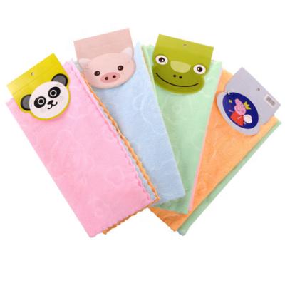 China Safe Wholesale Small Gift Cleaning Washcloth for Kids Embossed Hotel Disposable Towel Microfiber Square 30*30cm for sale