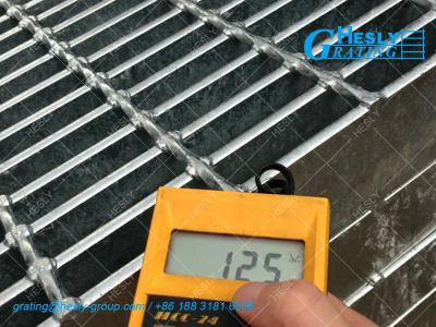 China Hot Dipped Galvanised Steel Bar Grating | 32X5mm bearing bar | 50micron meter zinc coating | Hesly Factory sales - China for sale