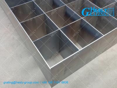 China Pressure Locked Steel Bar Grating | 100X100mm hole | 150X5mm load bar | HeslyGrating Factory for sale