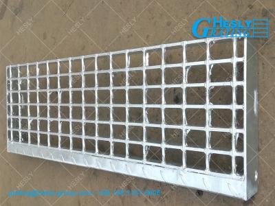 China Welded Bar Grating Stair Treads with Checker Plate Nosing | 300X800mm - HeslyGrating for sale