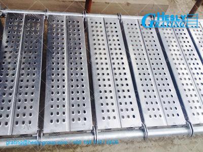 China Scaffolding Steel Planks | 250X3000mm | 1.6mm thickness | 40mm depth | Galvanized | HeslyGrating Factory, China for sale