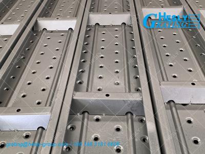 China Scaffolding Perforated Steel Planks with Hook, 1.8mm thick, 250mm width, 5000m Long, HeslyGrating Factory for sale