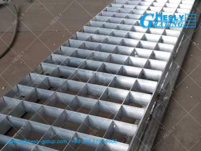 China 6061 Aluminum Alloy Welded Bar Grating, 30X5mm bearing bar, 1X1m, HeslyGrating-China Factory sales for sale