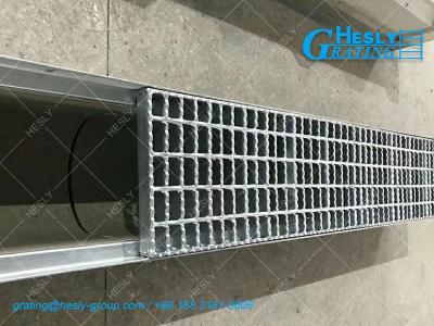 China Trench Grating Cover | 30X5mm beating bar trech drainage system | 55micron meter zinc coating |  Hesly China Grating for sale