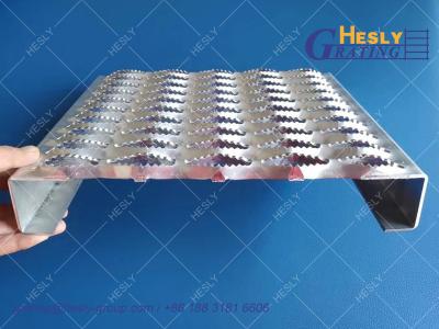 China Antiskid Safety Perforated Grating Walkway with Alligator Mesh | China Perforated Grating Supplier for sale