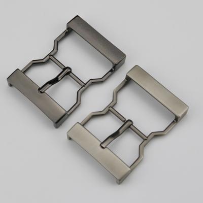 China Pin Buckle High Quality 40mm BRUSH Gunmetal Belt Buckle Men TANGED Pin Buckle Belt Buckle, Custom Zinc Alloy Belt Buckle OEM for sale