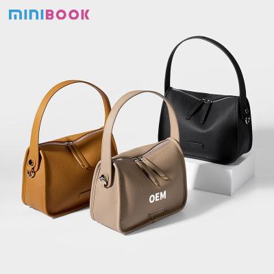 China Portable Custom Logo Leather Crossbody Shoulder Pillow Bag for Women's Shoulder Bags for sale