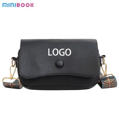 China 2023 Retro Small Bag for All Seasons Pu Leather Shoulder Messenger Bag Custom Classic for sale