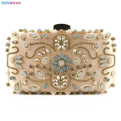 China Messenger Luxury Rhinestone Women Shoulder Clutch Bag with Diamond Pearls Beads OEM/ODM for sale