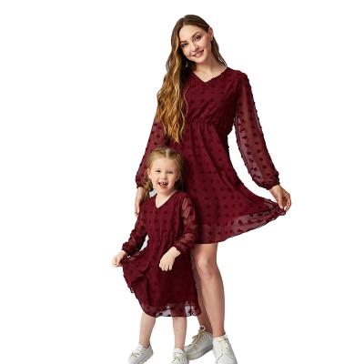 China 2022 QUICK DRY New Mommy and Me Solid Mommy and Me Matching Dresses Chiffon MatchingOutfit Summer Clothing for sale