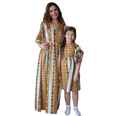 China QUICK DRY fashion printed family assortment dresses Bohemia style mommy and me to outfit dresses clothing for sale