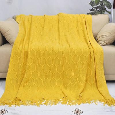 China Chunky Hot Sale Knit Blanket 2022 Soft Decorative Polyester Woven For Winter for sale