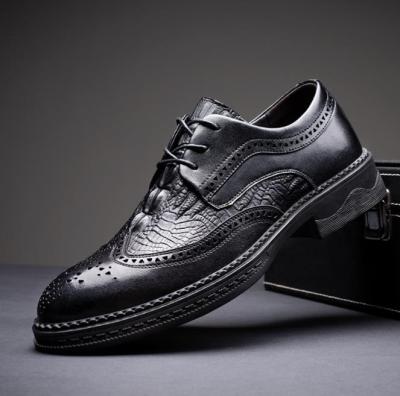 China New Wedding Breathable Fashion Factory Price Luxury Italian Leather Shoes Men's Handmade Oxford Shoes for sale