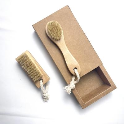 China EXFOLIATE Customized Nail Dust Cleaning Brush Face Wash Brush Nail and Wooden Face Brush Set for sale