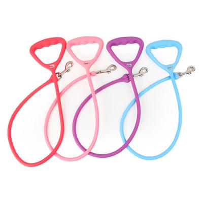 China 2017 High Quality Viable New Design Silicone Dog Leash for sale