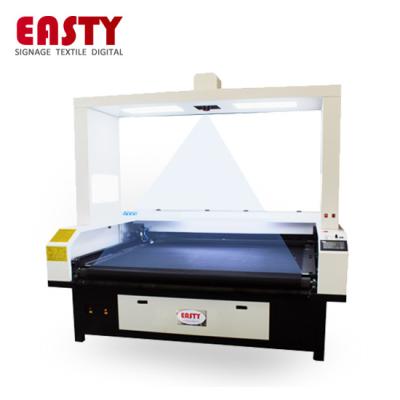 China Laser CUTTING Easty Servo Motor Die Cutting Cutting Textile Sportswear Fabric High Accuracy Laser Cutter for sale