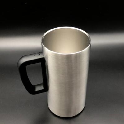 China Business Wholesaler Stainless Steel Double Walled 750ml Beer Mugs Tumbler Beer Cups Travel Mug With Handle for sale