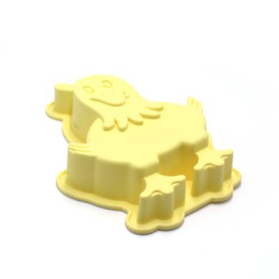 China Easily Cleaned Cute Animal Chicken Shaped Nonstick Silicone Baking Jelly Fondant Cake Mold For Kid for sale