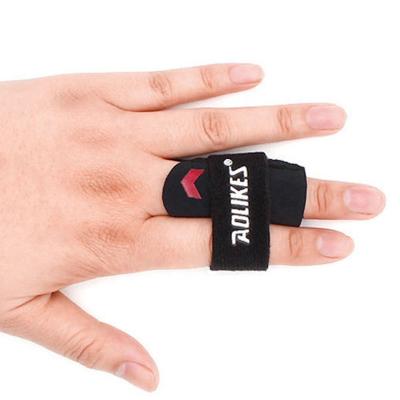 China Durable And Adjustable Sports Finger Protector Basketball Adjustable Finger Support for sale