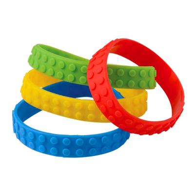 China New Design E-Co Friendly Brick Bracelet Silicone Building Block Bracelets for sale