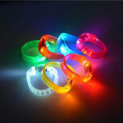 China Hot Sale Festival Concert Music Sound Activated Led Plastic Wristband Flashing Voice Activated Glowing Wristband for sale