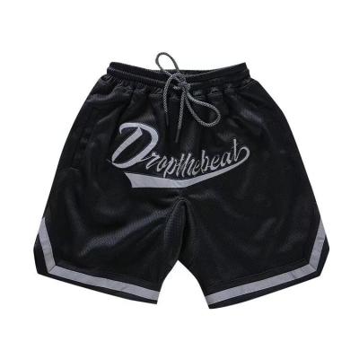 China Retro embroidered sports of the trend of men and women of breathable summer basketball shorts and leisure five-point pants for sale