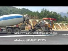 Road Engineering Slipform Paver For Highway And Municipal Roads