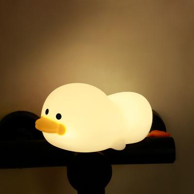 China Cartoon Silicone Duck LED Night Light for Children's Bedroom Working Time hours 30000 for sale