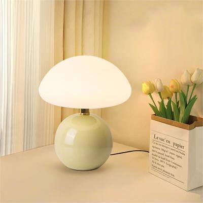 China 125*117*168mm Danish Bauhaus Style Study Living Room Bedroom Hotel LED Glass Mushroom Table Lamp for sale