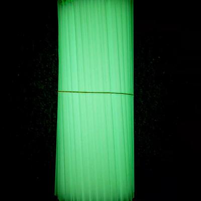 China Glowing pp in the dark plastic noctilucous drinking straw party straw drinking straw for sale