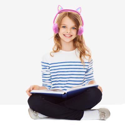 China Wholesale Cute Glowing Stereo Wireless Kids Headband Cat Ear Over Earphone for sale