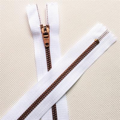 China DAWEI Factory Direct Sale 5#18CM Auto Lock Resin 7-Color Nylon Zipper for DIY Pants Sewing Handmade Wallet for sale