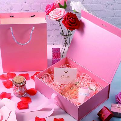 China Box Set Recyclable Gift Gift Boxes For Candles Quick Shipping Christmas Gift Box for sale