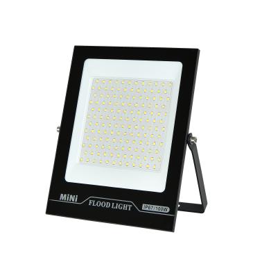 China Waterproof High Lumen IP65 10W 20W 30W 50W 100W 150W 200W 300W 200 Watt SMD Theme Park Portable Slim Portable Outdoor Flood Lights for sale