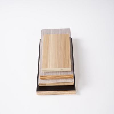 China Modern Wholesale Customized Good Quality 0.5mm Hpl Laminate Plywood for Kitchen Wood Materials for sale