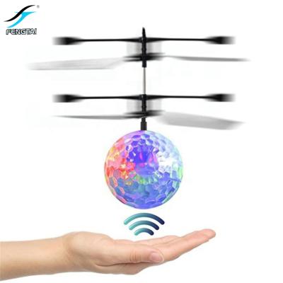 China Drop Shipping 2020 New Arrival Flying Drones Induction Infrared Ball Toys Summer Game for sale