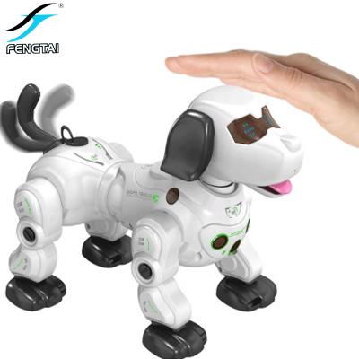 China 2.4G 4Channel Artificial Intelligence Puppy Dance Kid Smart Toy Intelligent Dog Rc Robot Toy For Kid Q1P en venta