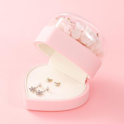 China Eternal Flower Accessories Plastic Heart Shaped Seashell Shipping Gift Jewelry Box Packaging Custom Logo for sale