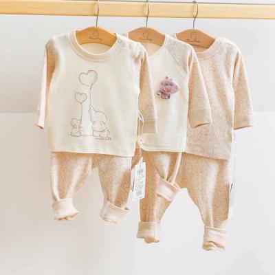 China Antibacterial Organic Cotton Bodysuit Baby Kids Pajamas Heart Shaped Animal Baby Clothing Set for sale