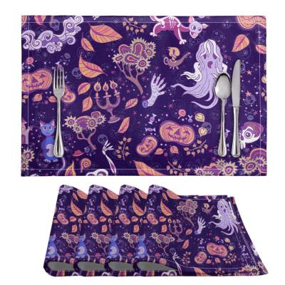 China 2021 New Arrival Oilproof Halloween Ghost Pumpkin Skull Pattern Table Mats High Quality Quilt Dinning Table Mat 6 PC Set for sale