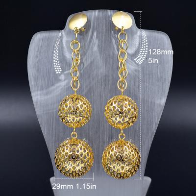 China CLASSIC luxury earrings unique earings fashion flower jewelry for women gold plated earrings for sale