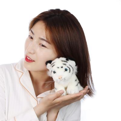 China Modern Plush Tiger Toy High Quality Hot Selling Customized Cute Mini Tiger Plush White Tiger Soft Plush Toy for sale