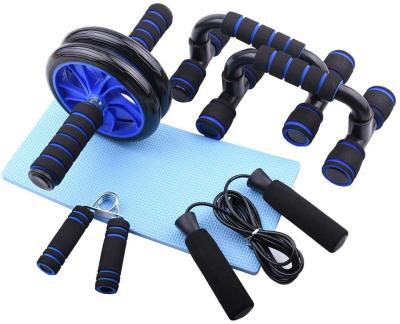 China New wholesale rubber ab wheel roller kit with push up bar hand grip jump rope for sale