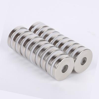 China Industrial Magnet Round N35-N52 Hole Rare Earth Neodymium Magnet Powerful Strong Multiple Works Magnetic Steel Ring NdFeB Magnetic Sheet for sale