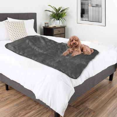 China PORTABLE Custom Design 30 x 40Inches Soft and Warm Pet Throw for Dogs and Cats Gray Premium Fluffy Waterproof Pet Fleece Blanket for sale