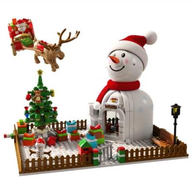 China Construction Toy Building Block Christmas Toy Gift Set Building Block Snowman Assembled Gift Box With Light for sale