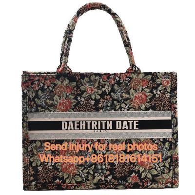 China Luxury Brand Women Tote Bag Famous Brand High - body totebag for sale