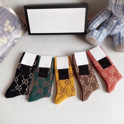 China QUICK DRY Luxury Brand G Logo Socks 5 Pack Fashion G LOGO Brand Original Logo Designer Famous Brand Men's Socks Gift Box for sale