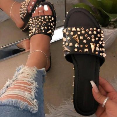 China Newest Mujer Fashion Trend Flat Female Slides Slipper Stylish Rubber Platform Shoe 2021 Summer Sandals For Women And Ladies for sale