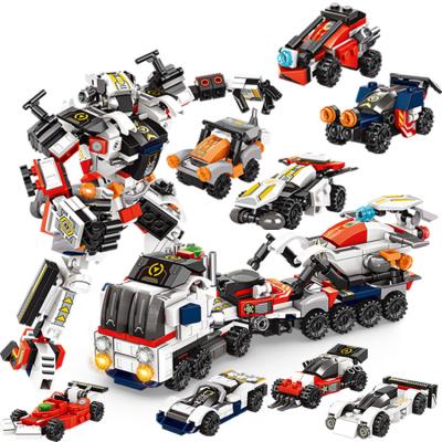 China HUAHUI 620005 A-H Military Vehicles Block DIY Brick Building Set Toys 8 in1 Robot and Tractor 2 Shapes Building Blocks Train Set for sale